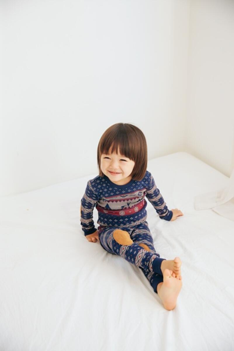 Christmas Cabin Long Sleeve Pajamas