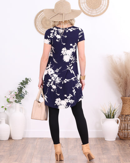 ST104 Floral Navy Short Sleeve V Neck Tunic Top